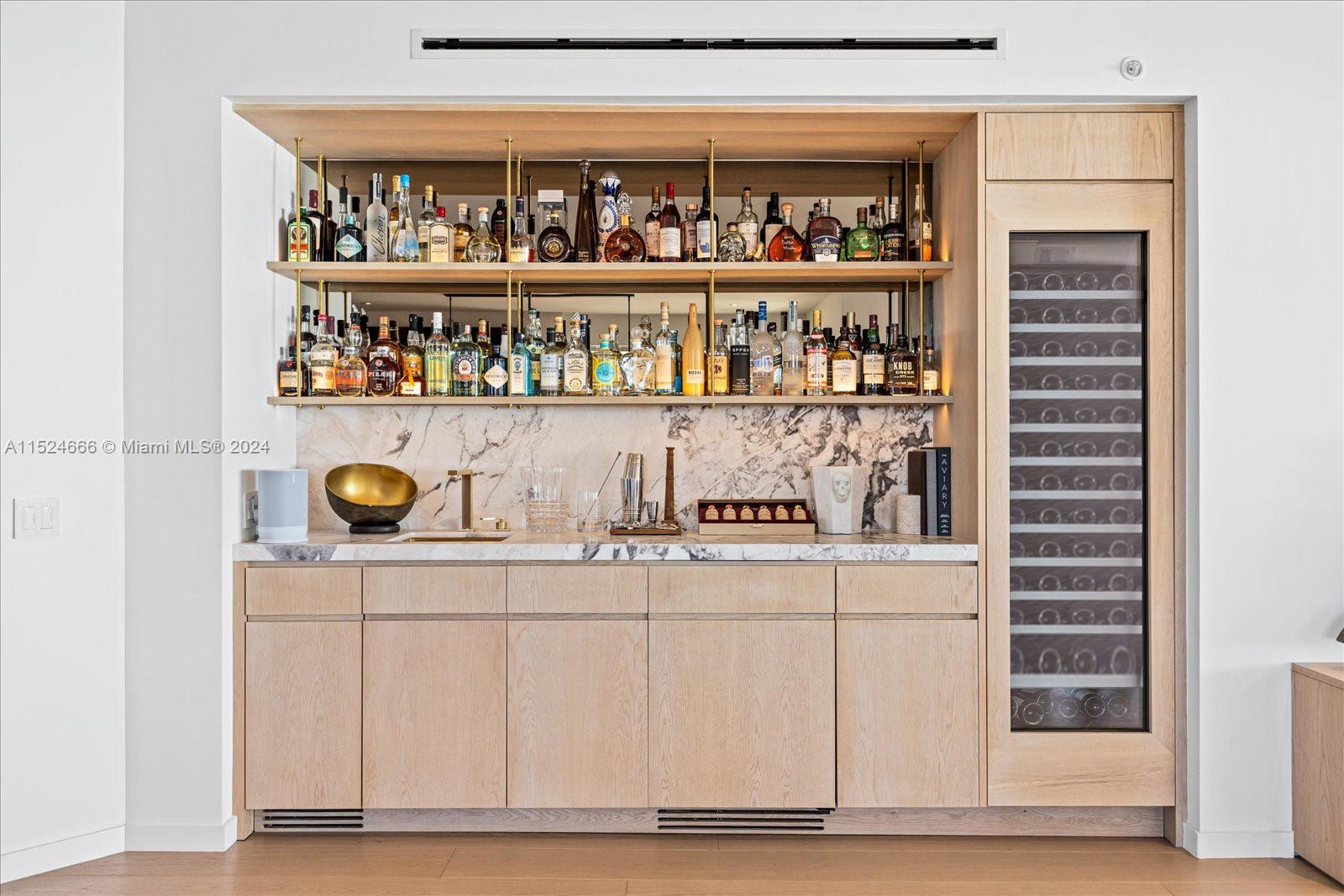 7600 OCEANSIDE AT FISHER - Residential