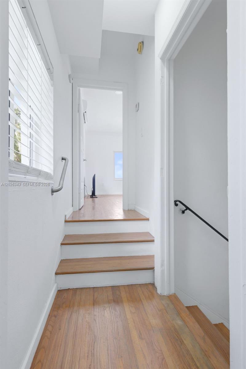 TREASURE ISLAND - Residential Lease
