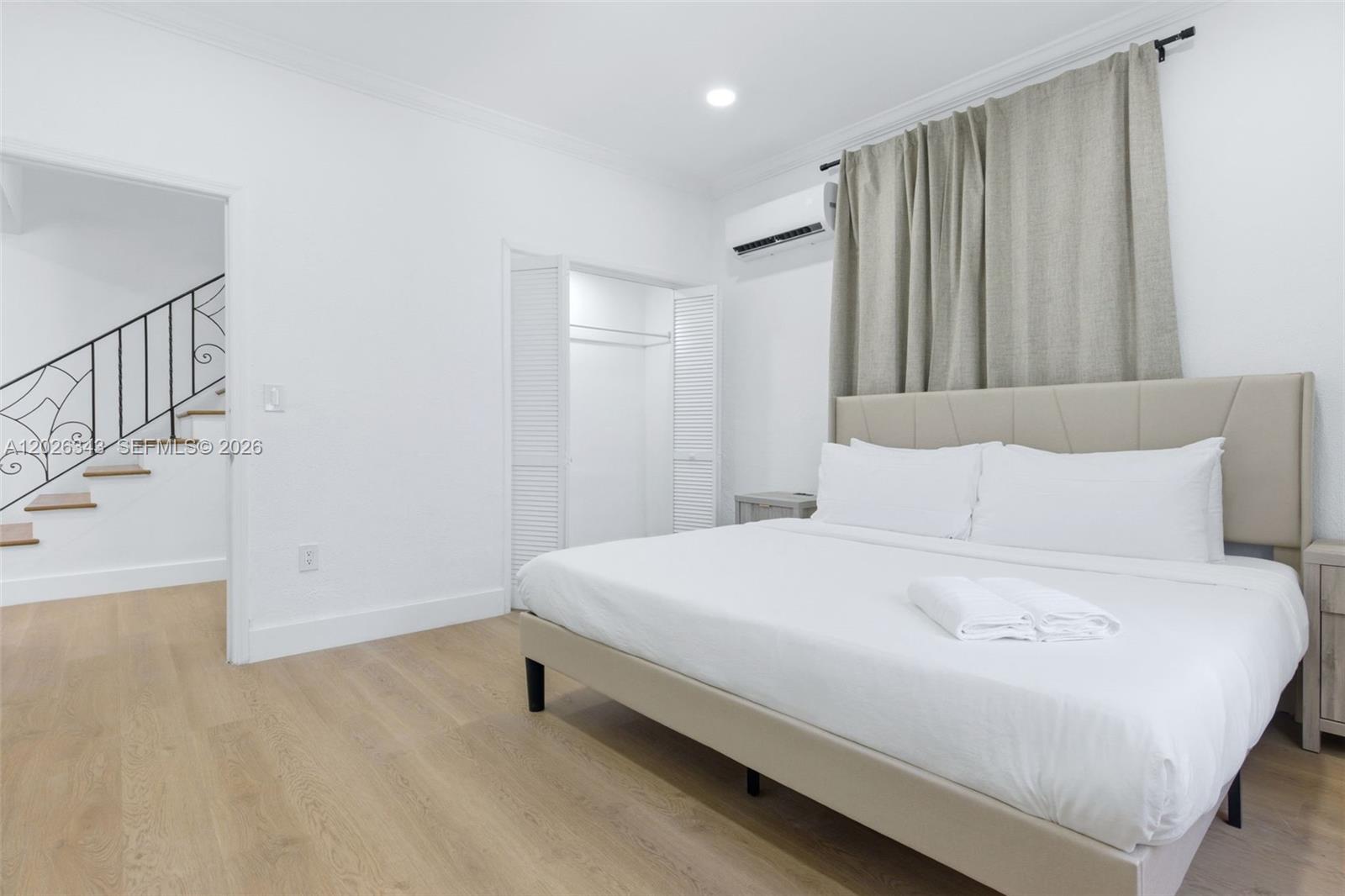 TREASURE ISLAND - Residential Lease