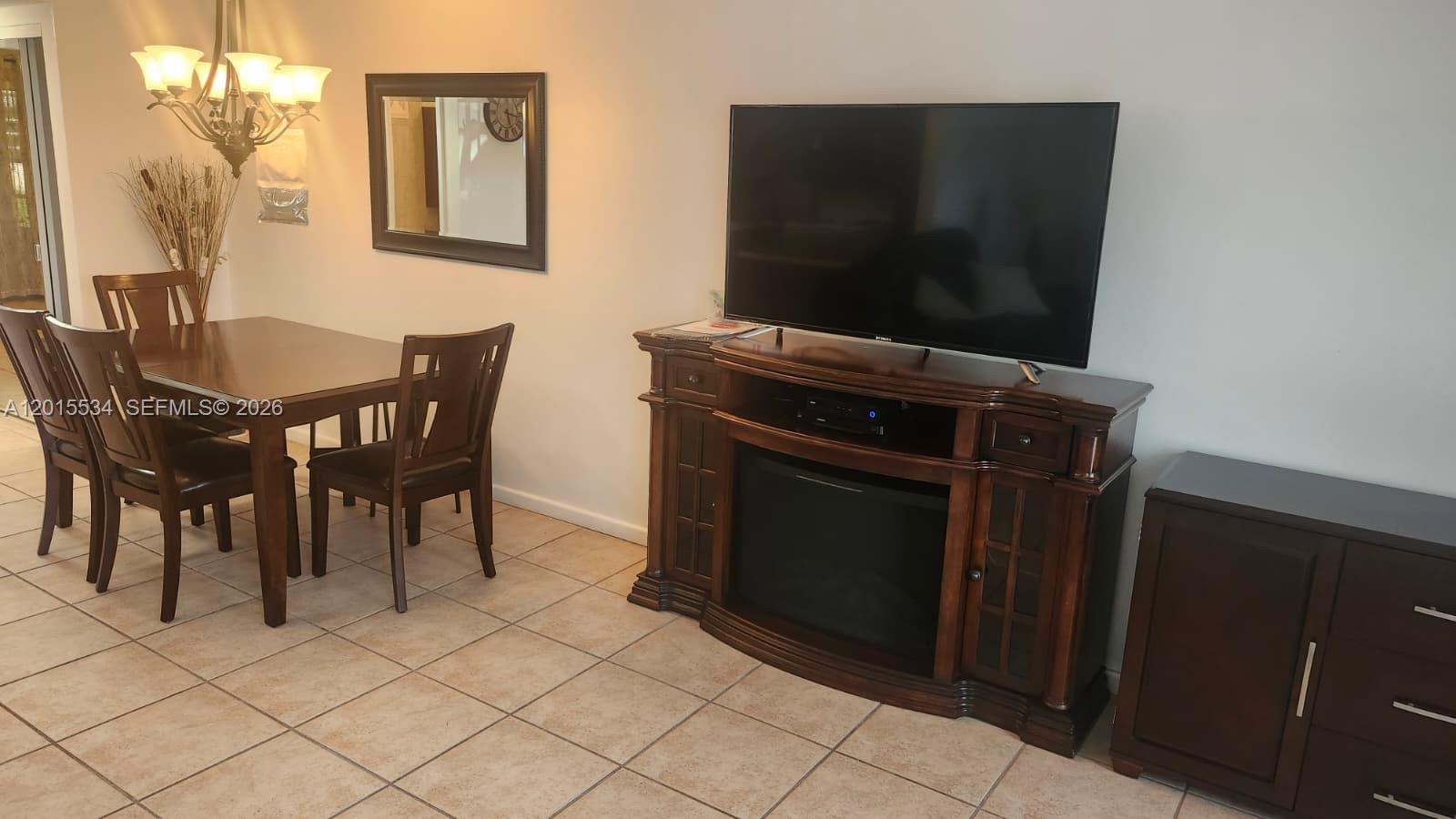 MARKHAM K CONDO - Residential