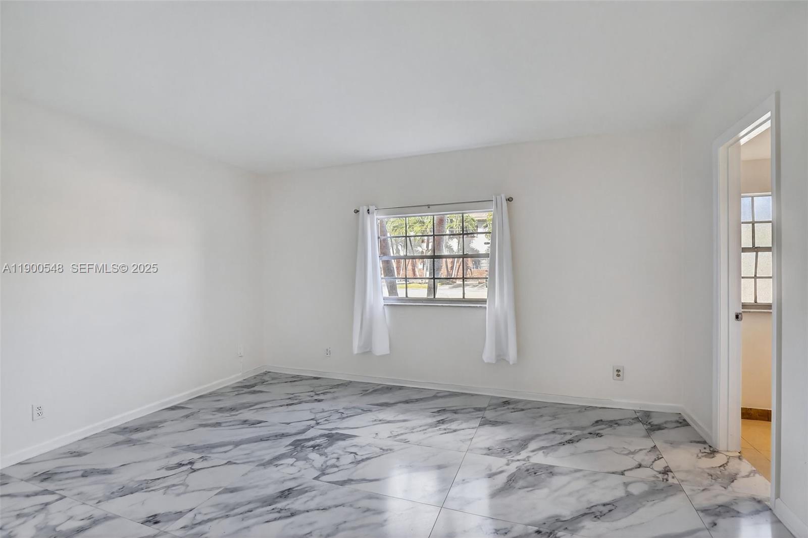 SEA BREEZE II CONDO - Residential Lease