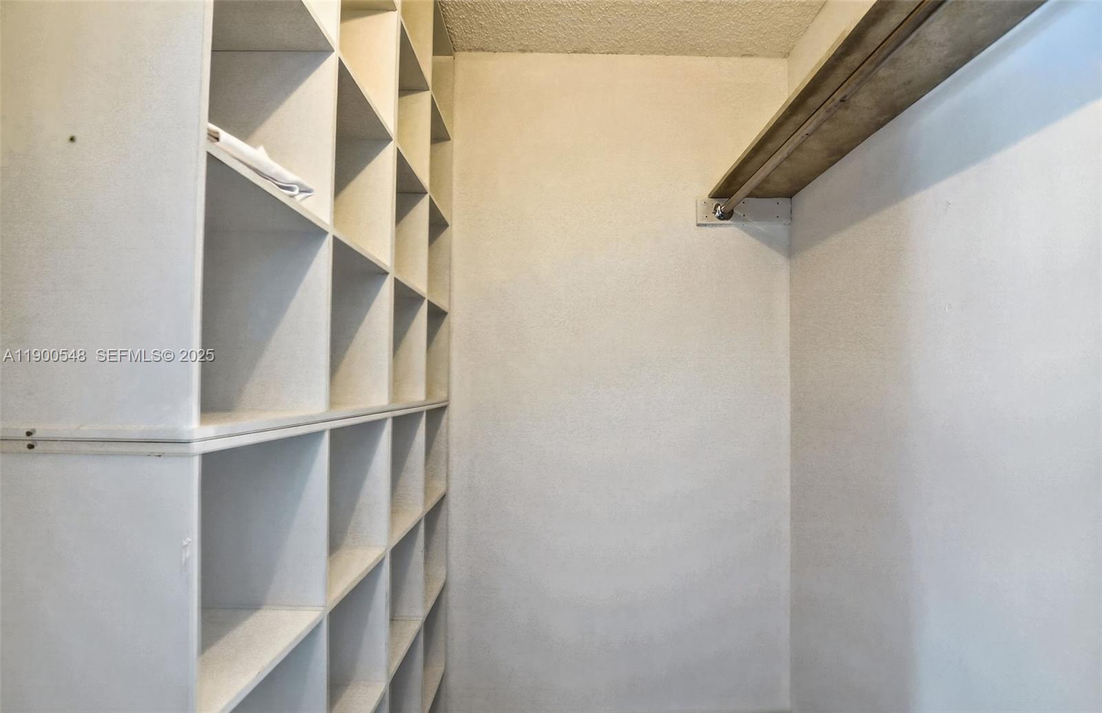 SEA BREEZE II CONDO - Residential Lease