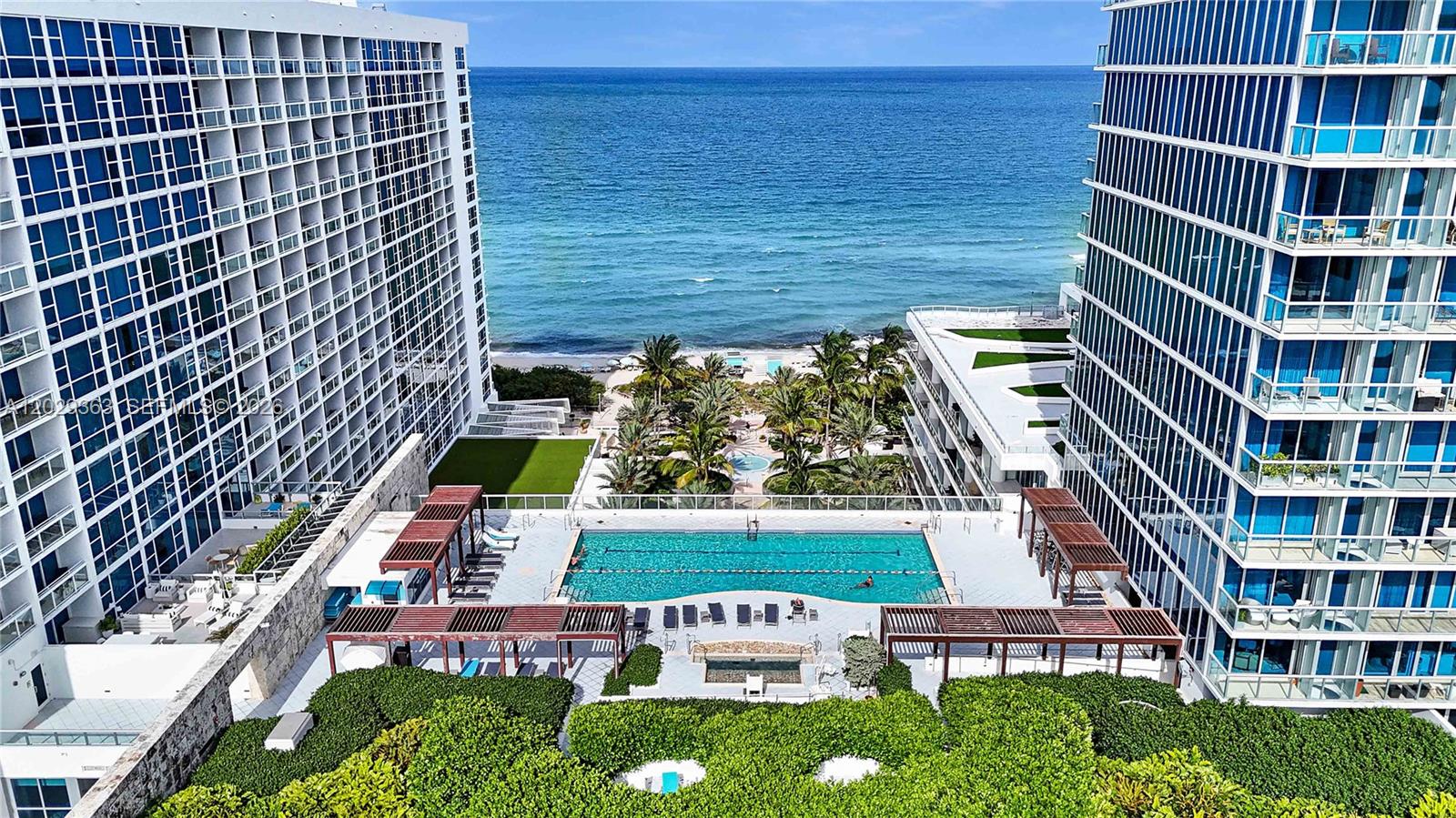CENTRAL CARILLON BEACH CO - Residential