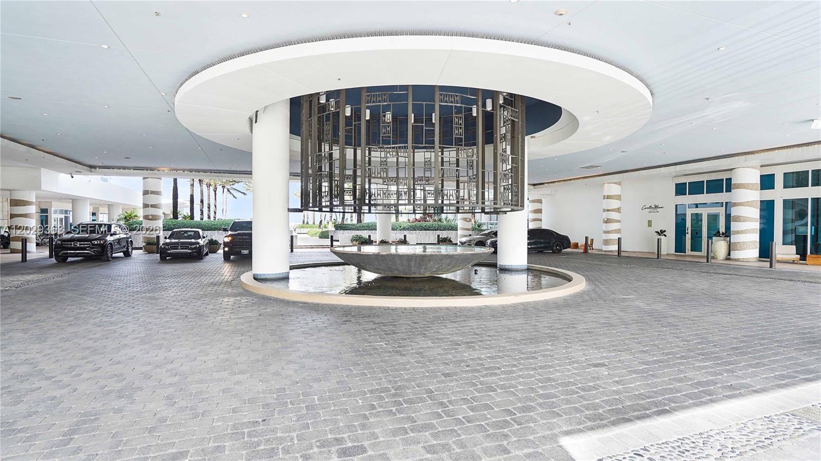 CENTRAL CARILLON BEACH CO - Residential