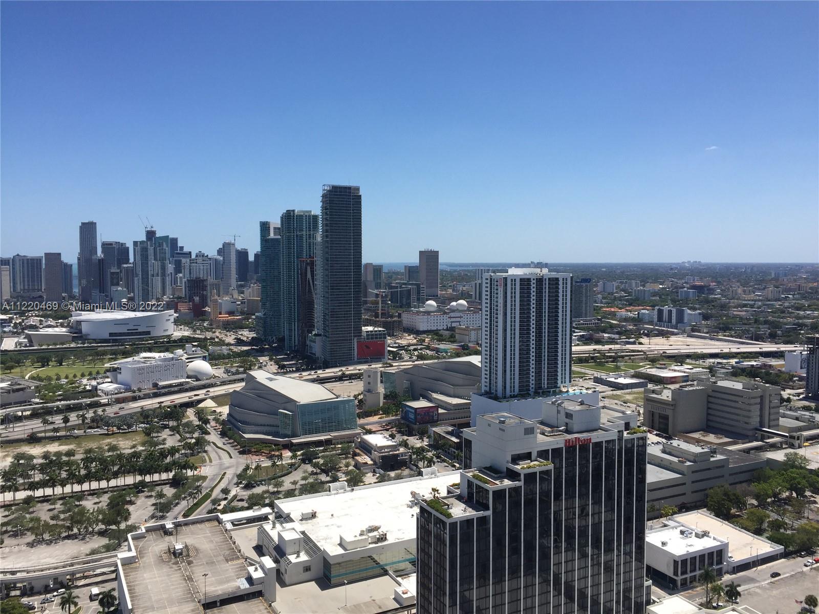 OPERA TOWER CONDO - Residential