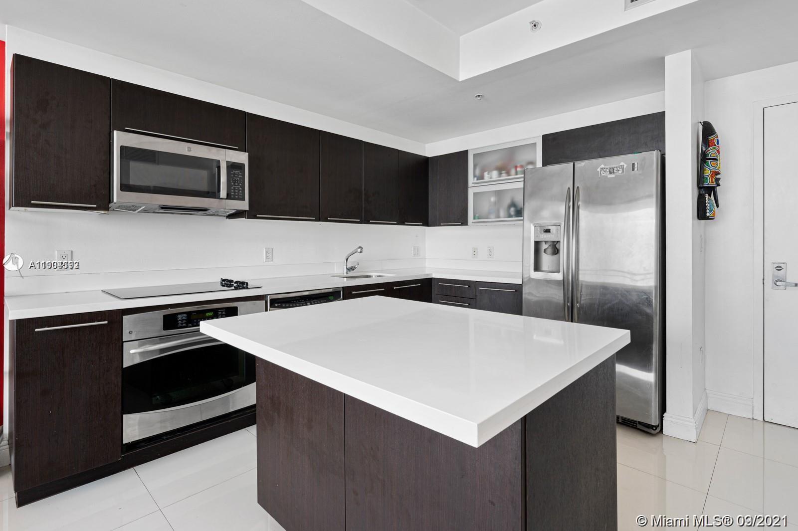 IVY CONDO - Residential