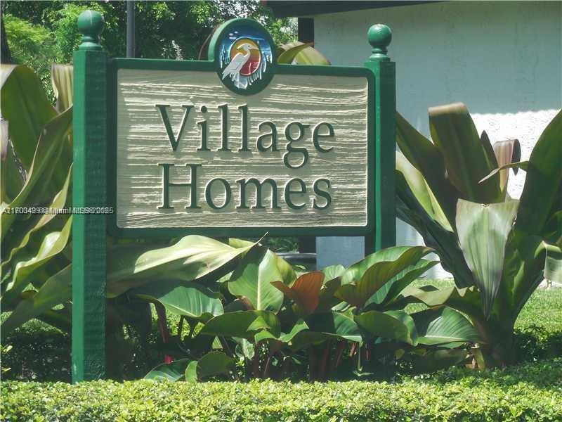 Seldom available - One story villa in Lakes of the Meadows.  Fully titled with high ceiling, washer & dryer inside unit, full fenced patio which has been redone.  One assigned parking space in front of unit with numerious guess spaces nearby.  Enjoy the many amenities of Lakes of the Meadow community which include exercise room, tennis court, basketball court, pool, clubhouse, 24 hour security, etc. Close to good schools, K-8 located inside the community, shopping and expressways