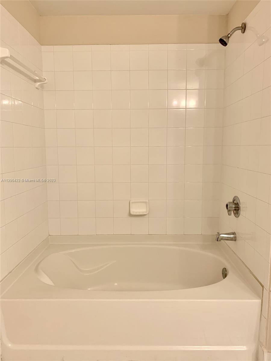 EL-AD POINCIANA CONDO - Residential Lease
