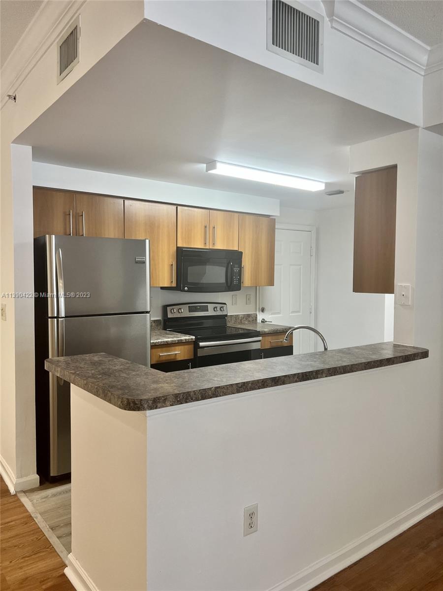 EL-AD POINCIANA CONDO - Residential Lease