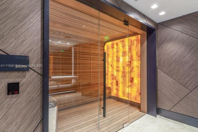 MUSE CONDO - Residential