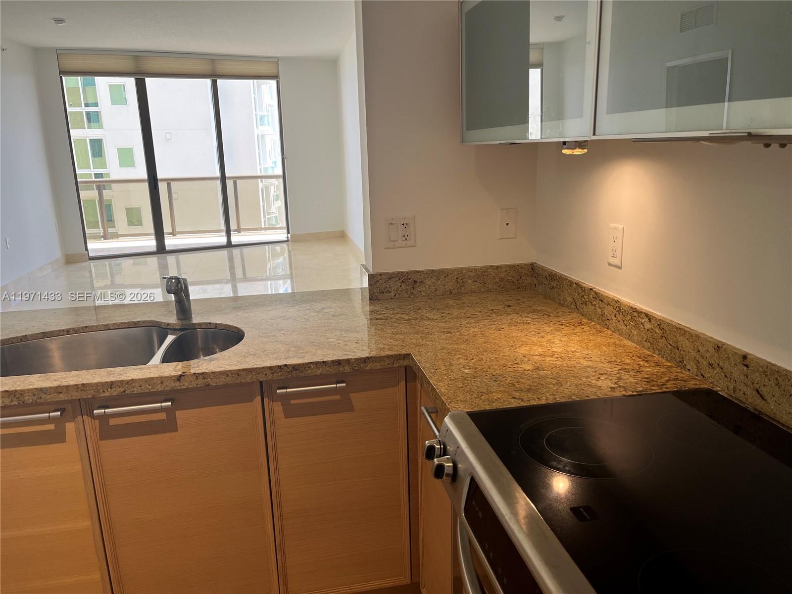 SAYAN CONDO - Residential