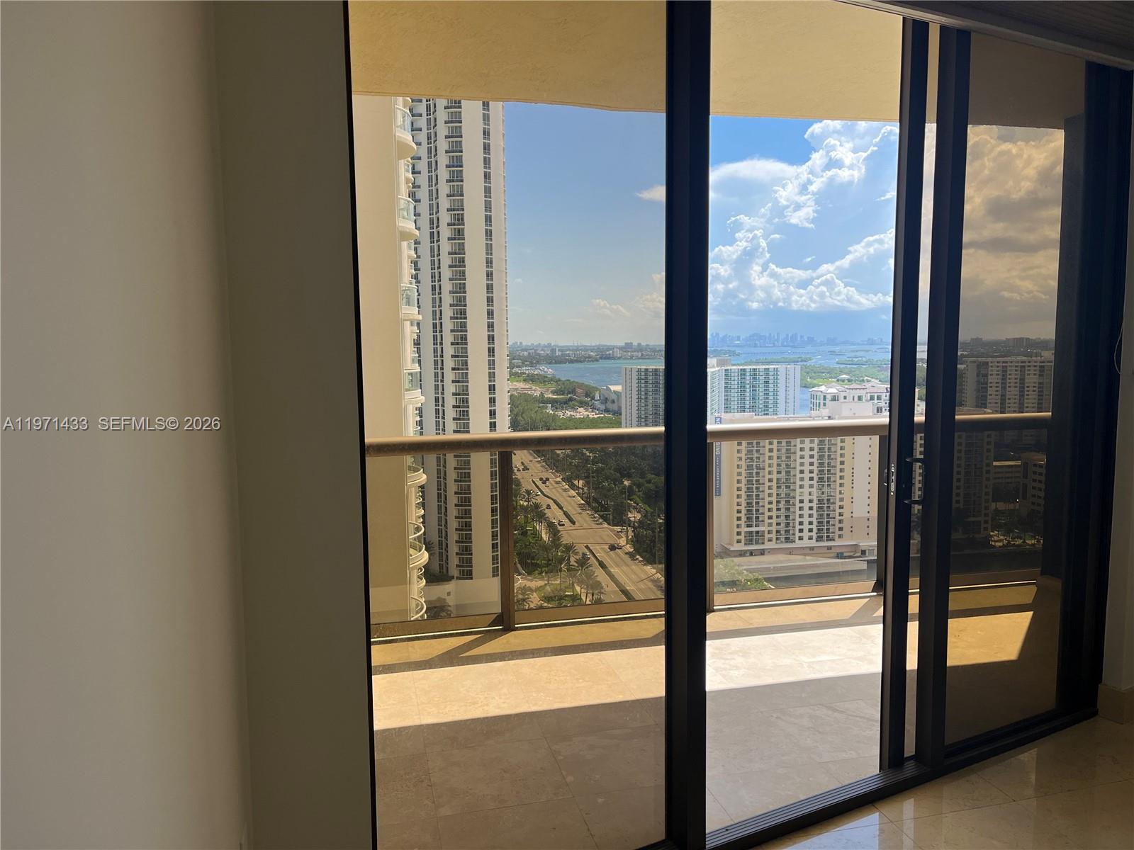 SAYAN CONDO - Residential