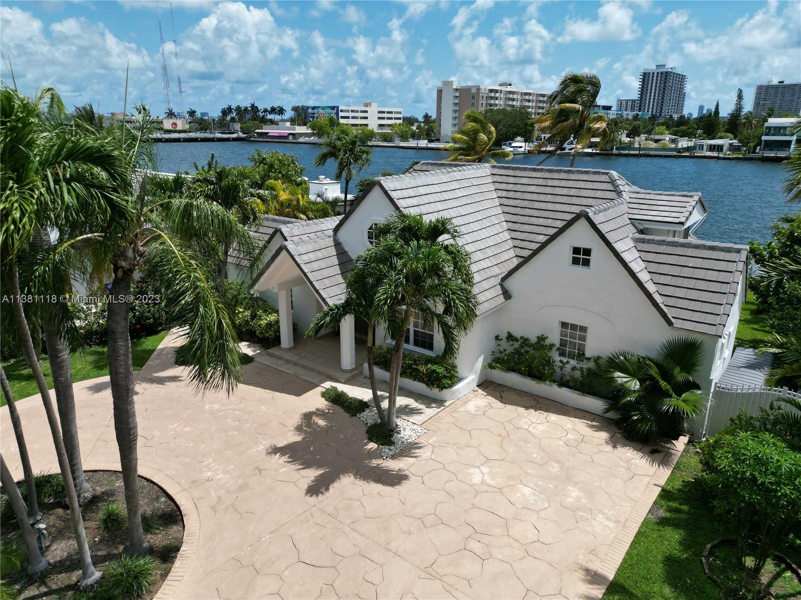 NORTH BAY ISLAND - Residential Lease