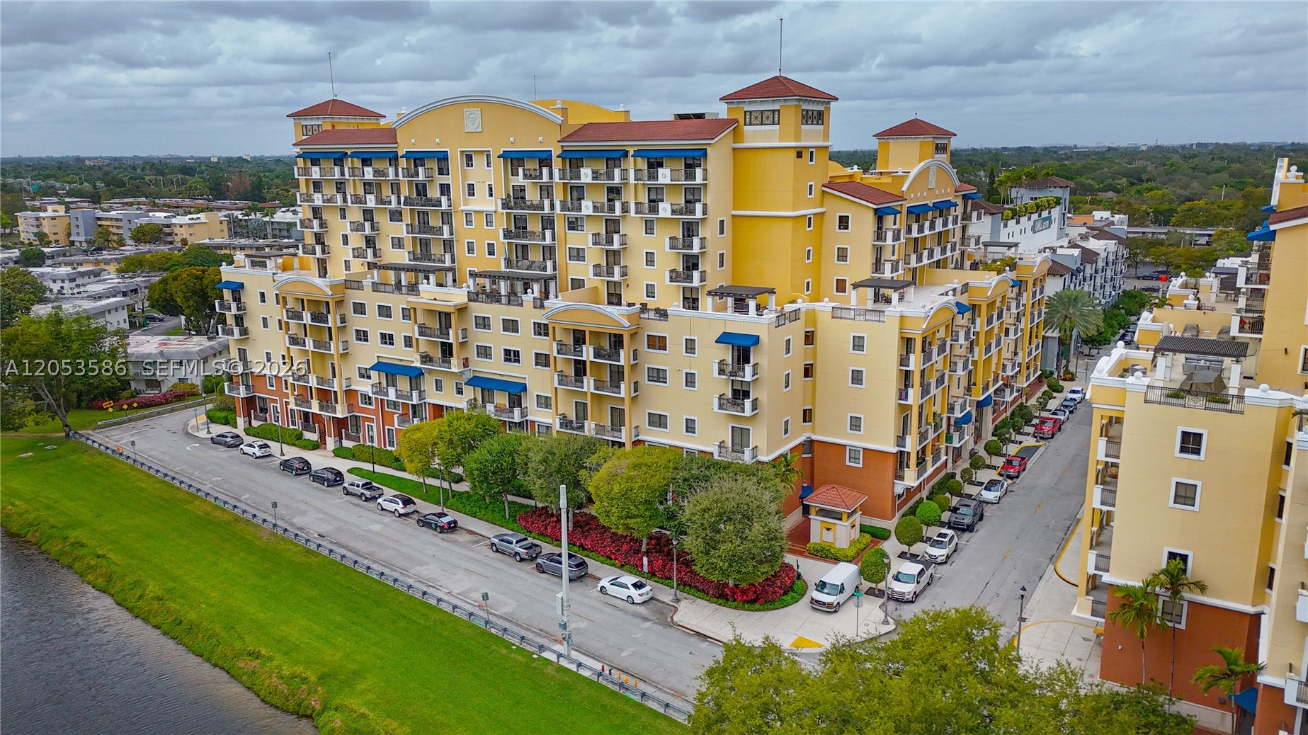 COLONNADE AT DADELAND SE - Residential Lease