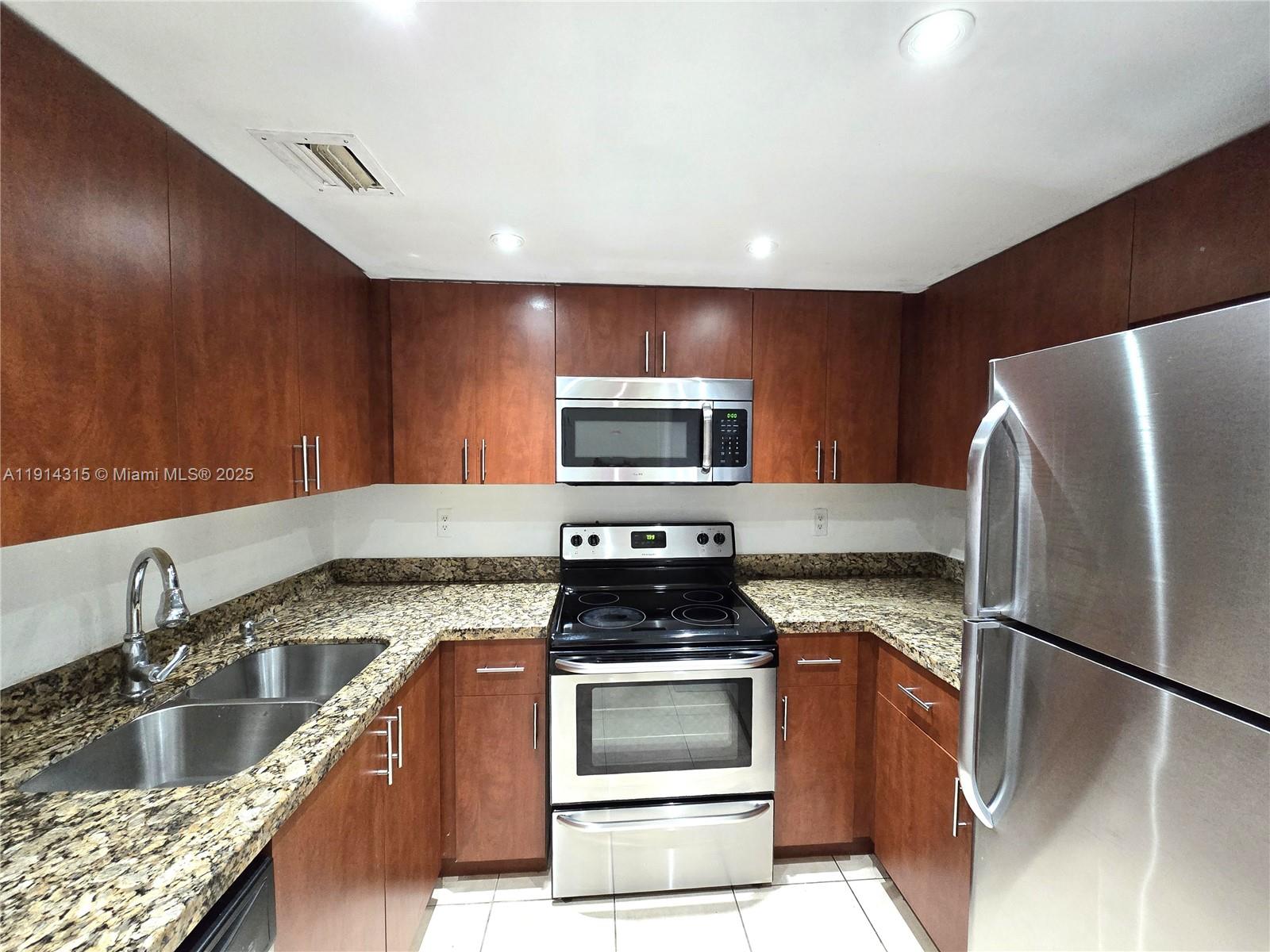 CORAL GATE EAST CONDO - Residential