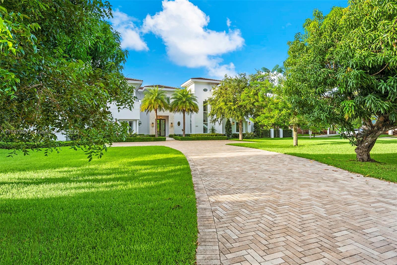 RIDGELINE ESTATES - Residential