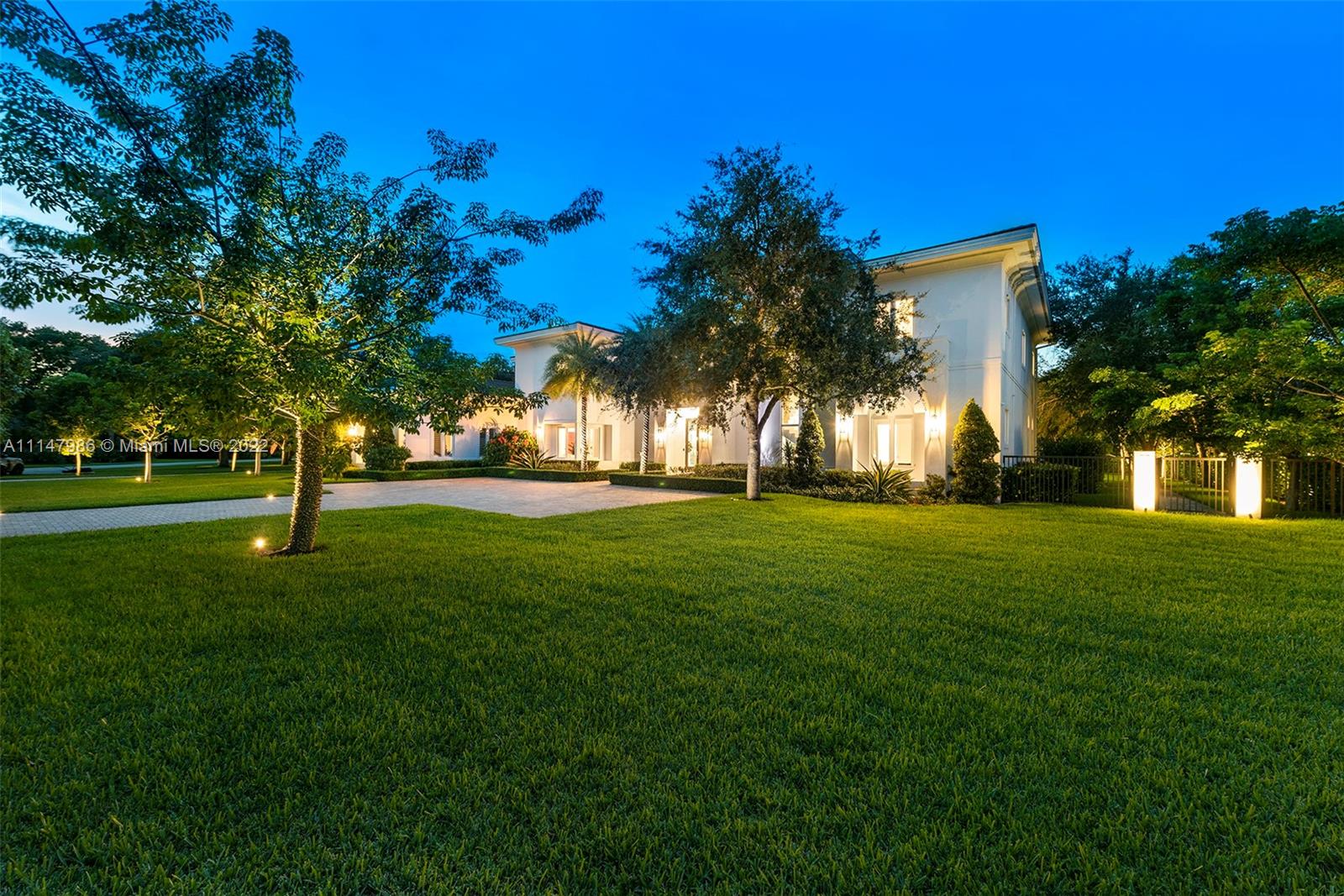 RIDGELINE ESTATES - Residential