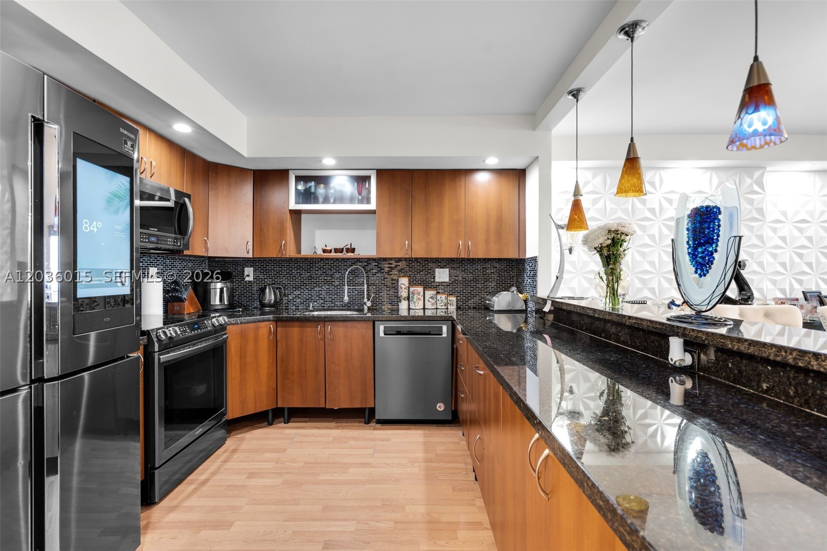 THE CLIPPER AT BISC COVE - Residential Lease