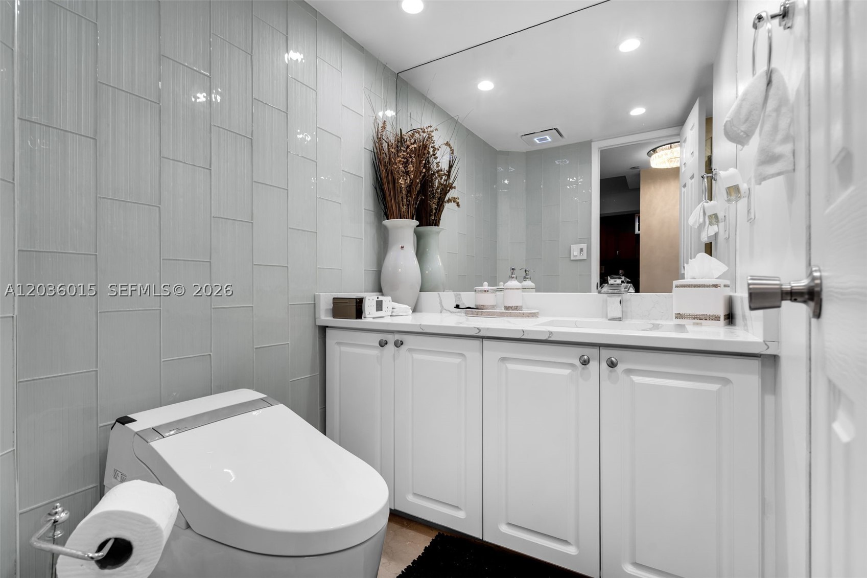 THE CLIPPER AT BISC COVE - Residential Lease