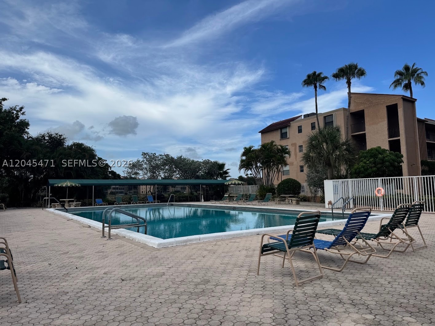 PALM LAKES CONDO - Residential Lease