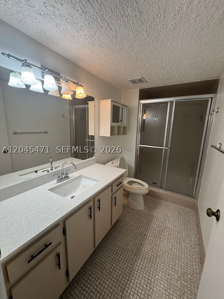 PALM LAKES CONDO - Residential Lease