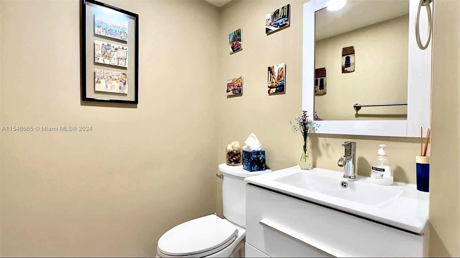 THE RIVIERA AT CORAL LAKES - Residential