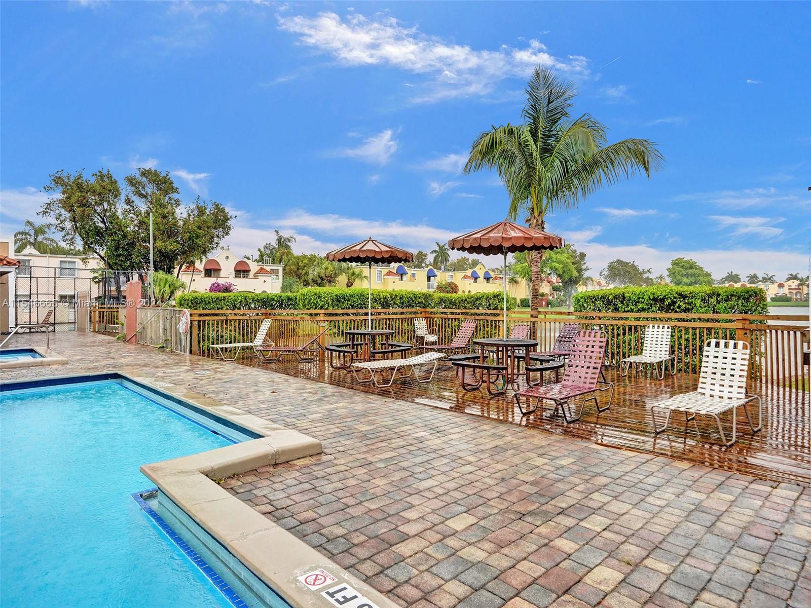 THE RIVIERA AT CORAL LAKES - Residential