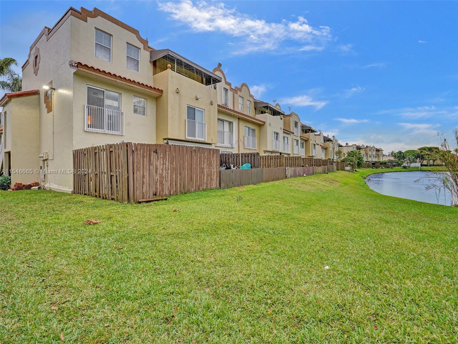 THE RIVIERA AT CORAL LAKES - Residential
