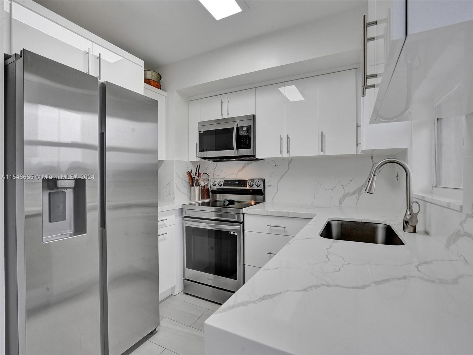 THE RIVIERA AT CORAL LAKES - Residential