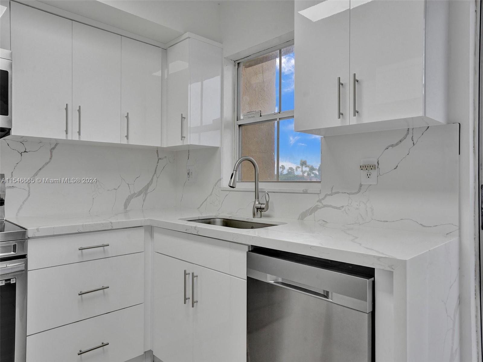 THE RIVIERA AT CORAL LAKES - Residential