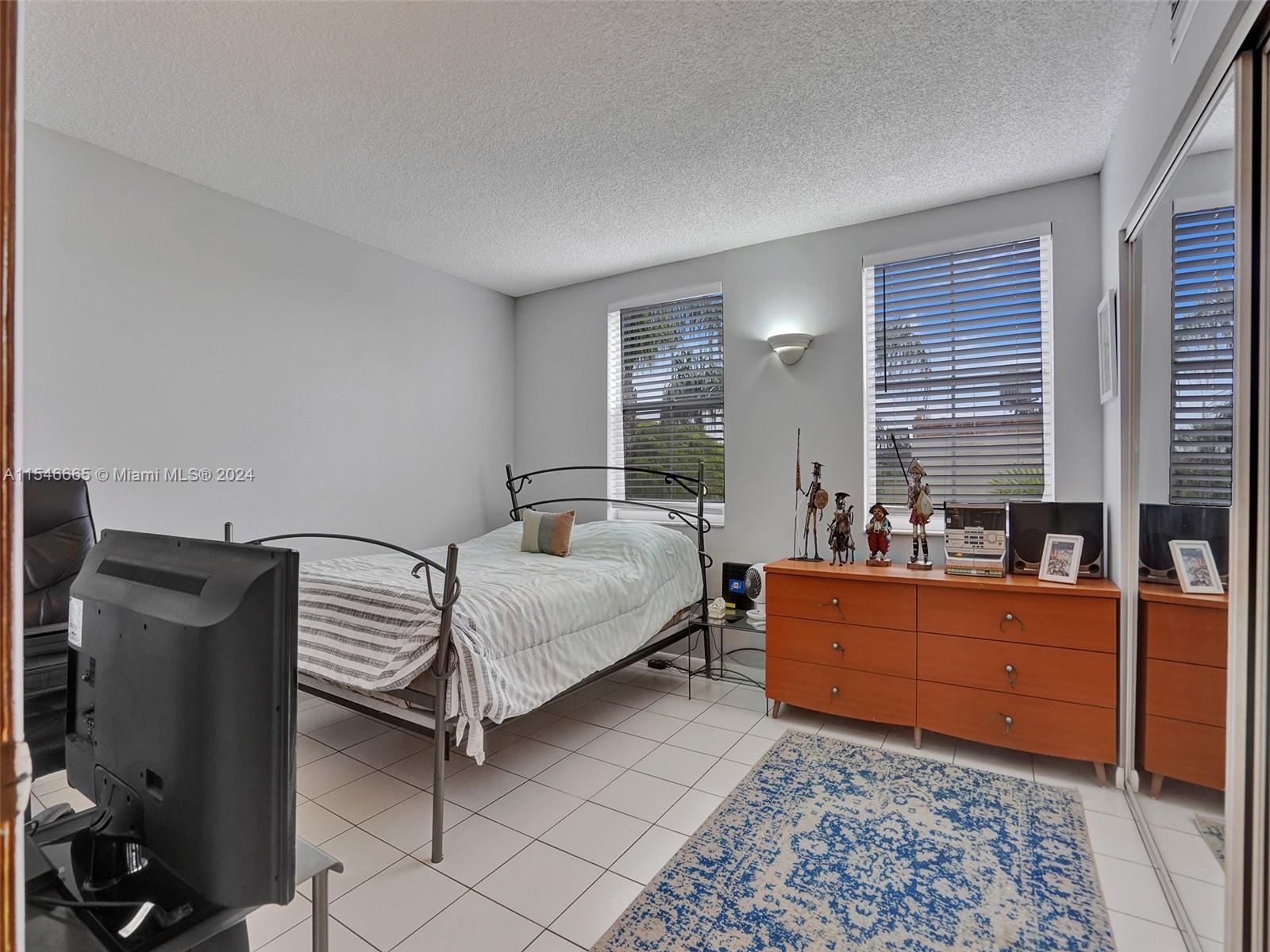 THE RIVIERA AT CORAL LAKES - Residential