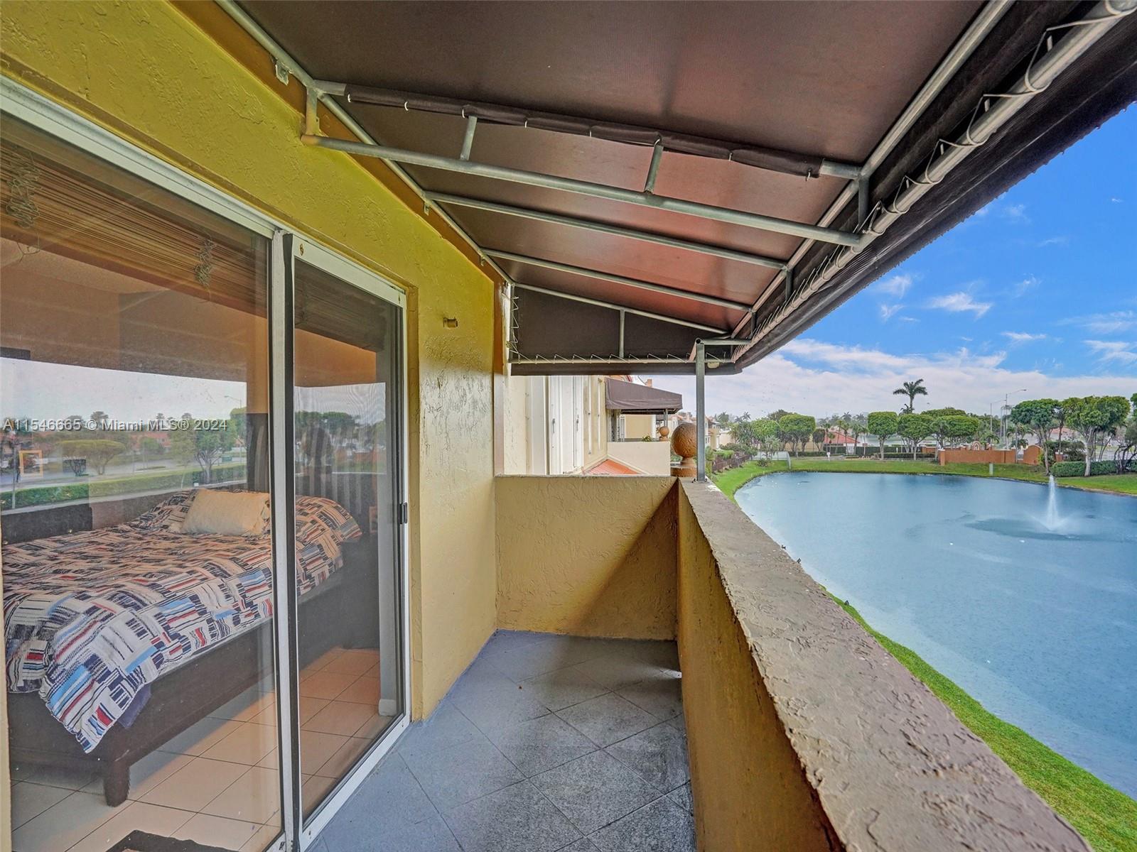 THE RIVIERA AT CORAL LAKES - Residential