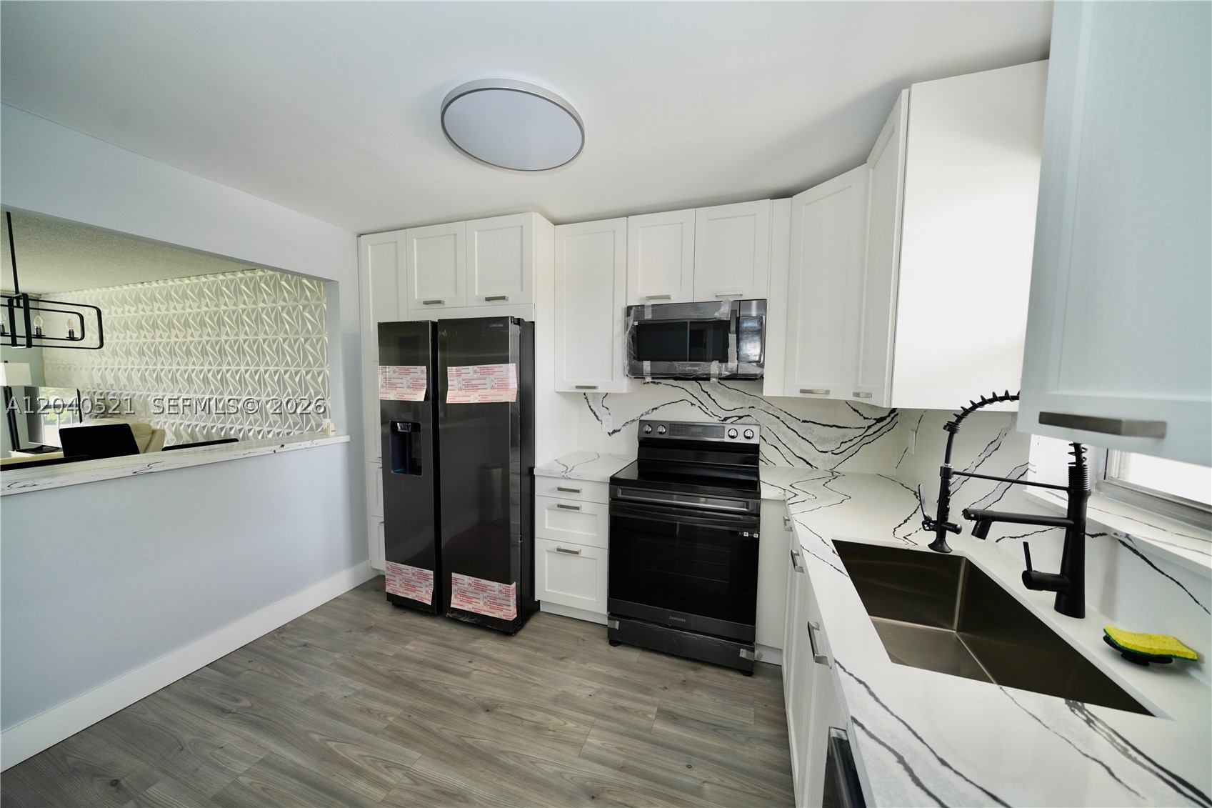 ARAGON PHASE 1A CONDO - Residential
