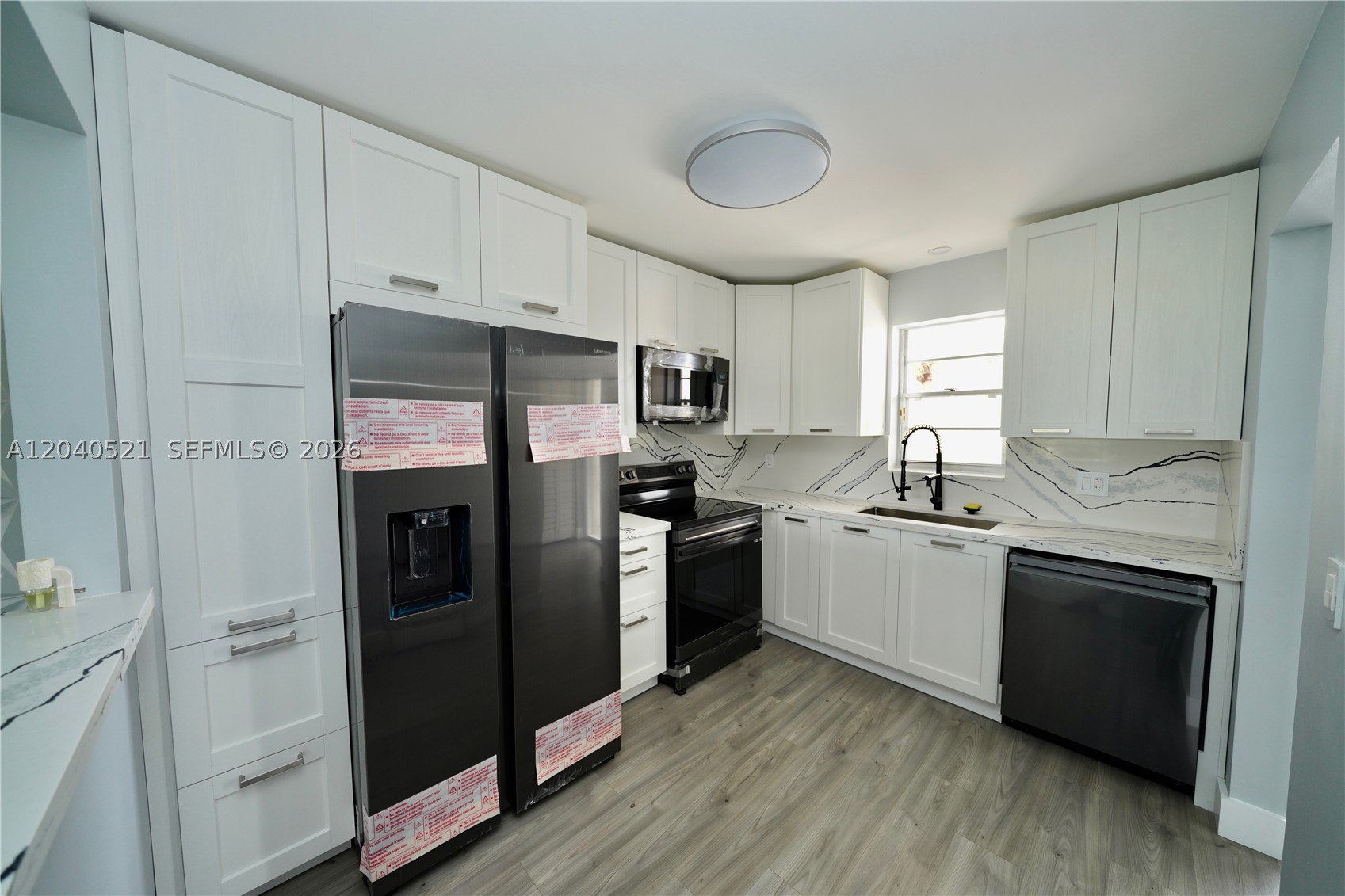 ARAGON PHASE 1A CONDO - Residential