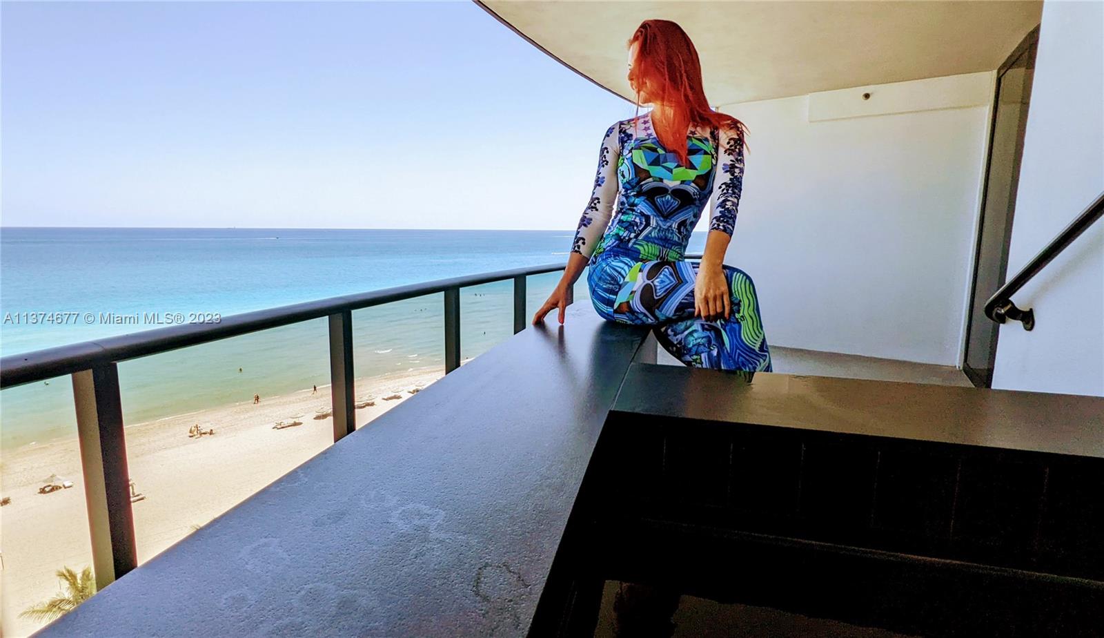 18555 COLLINS AVENUE COND - Residential