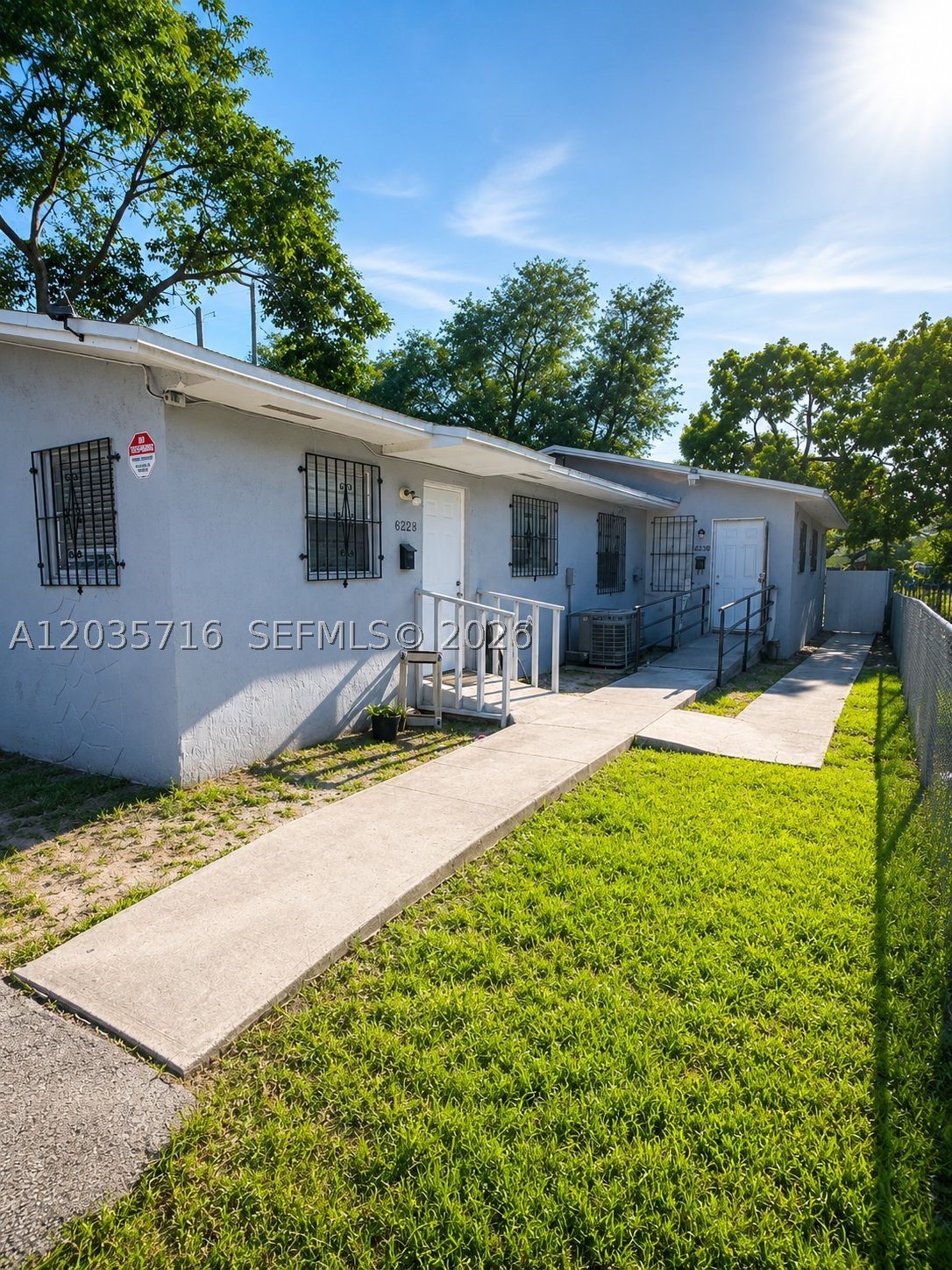 GORDON DALE PK - Residential Lease
