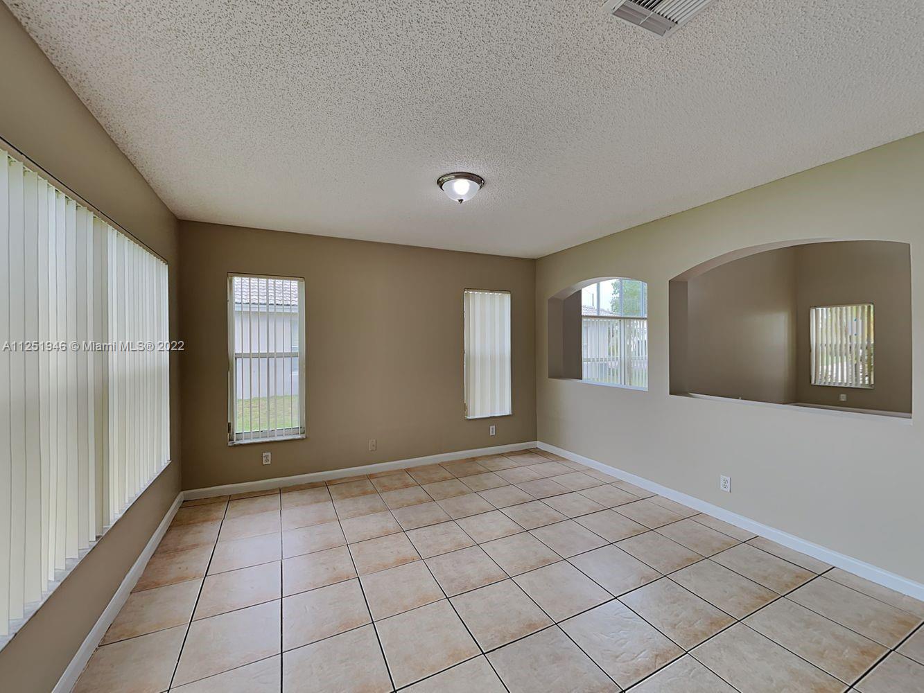 HEFTLER HOMES AT PEMBROKE - Residential Lease
