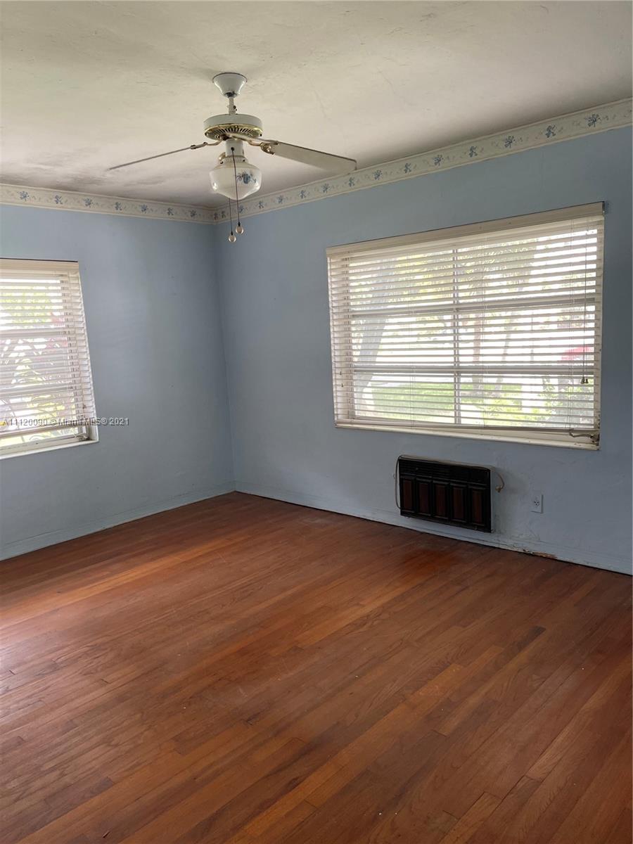 HOLLYWOOD SOUTH SIDE ADD - Residential Income