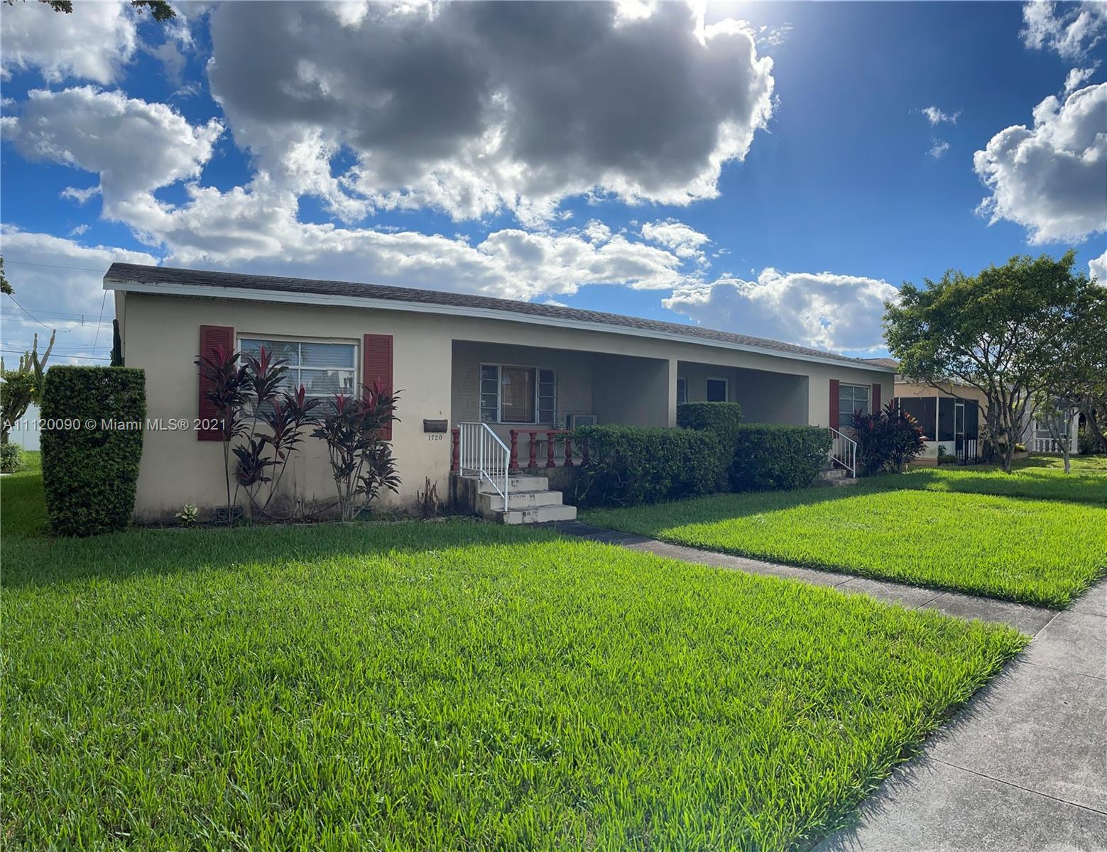HOLLYWOOD SOUTH SIDE ADD - Residential Income
