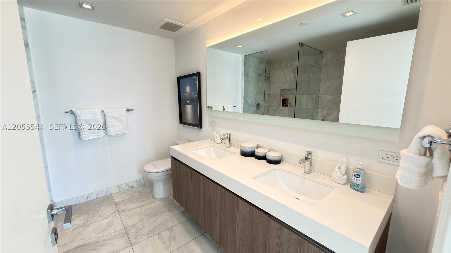 TIFFANY HOUSE CONDO - Residential