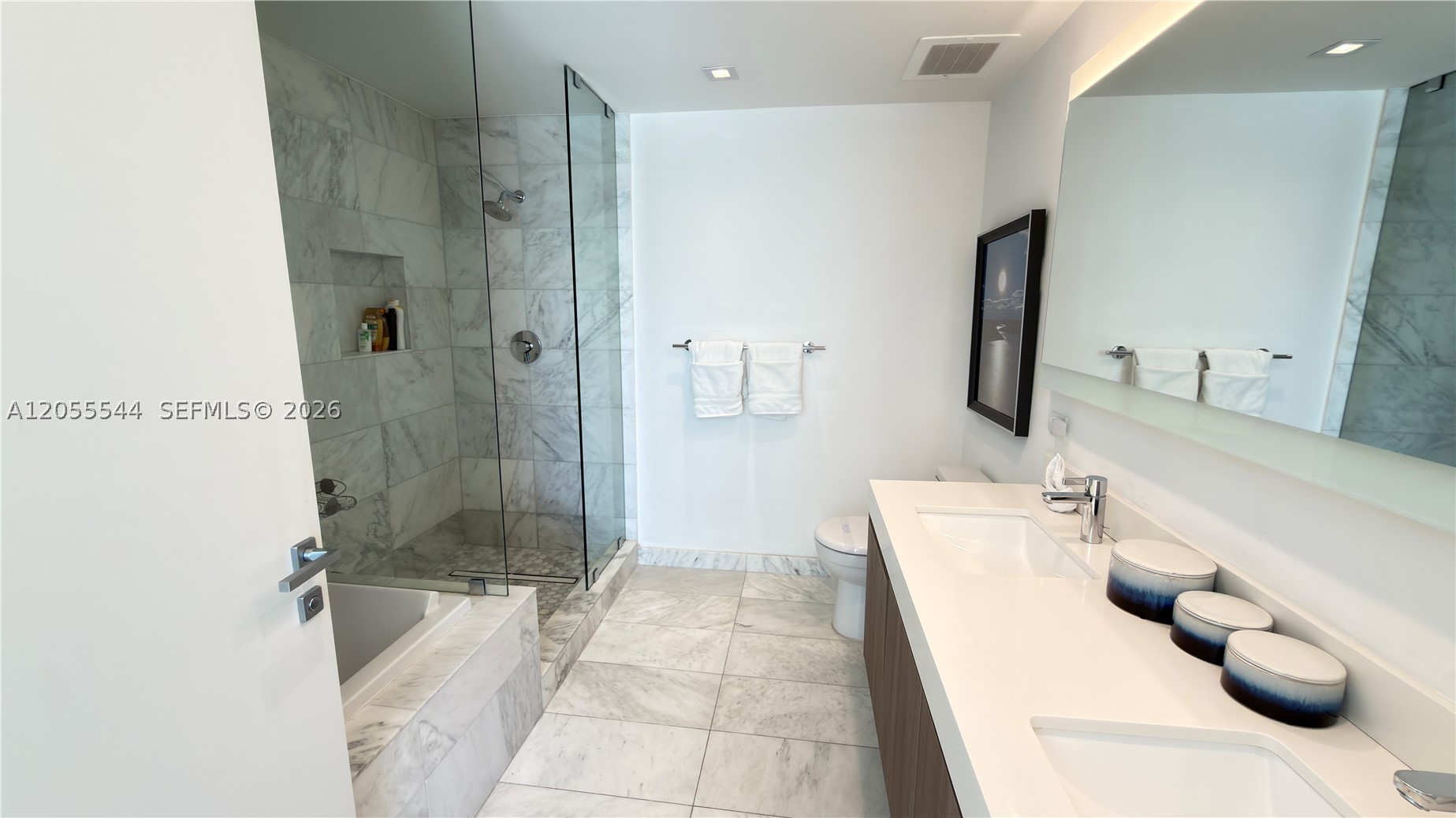 TIFFANY HOUSE CONDO - Residential