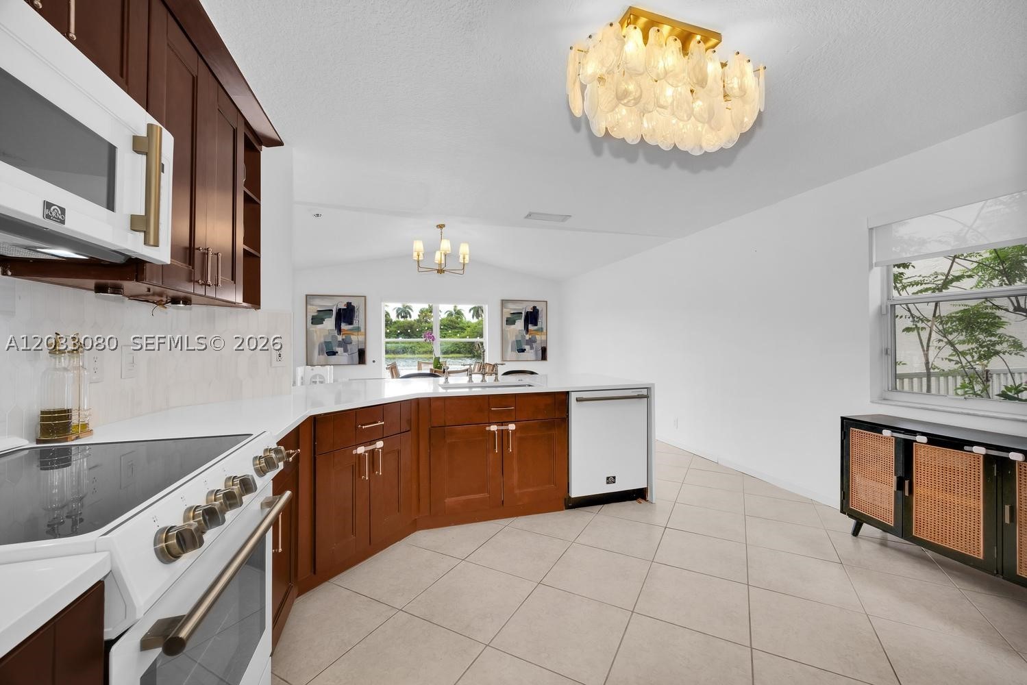 SILVER LAKES PHASE III - Residential