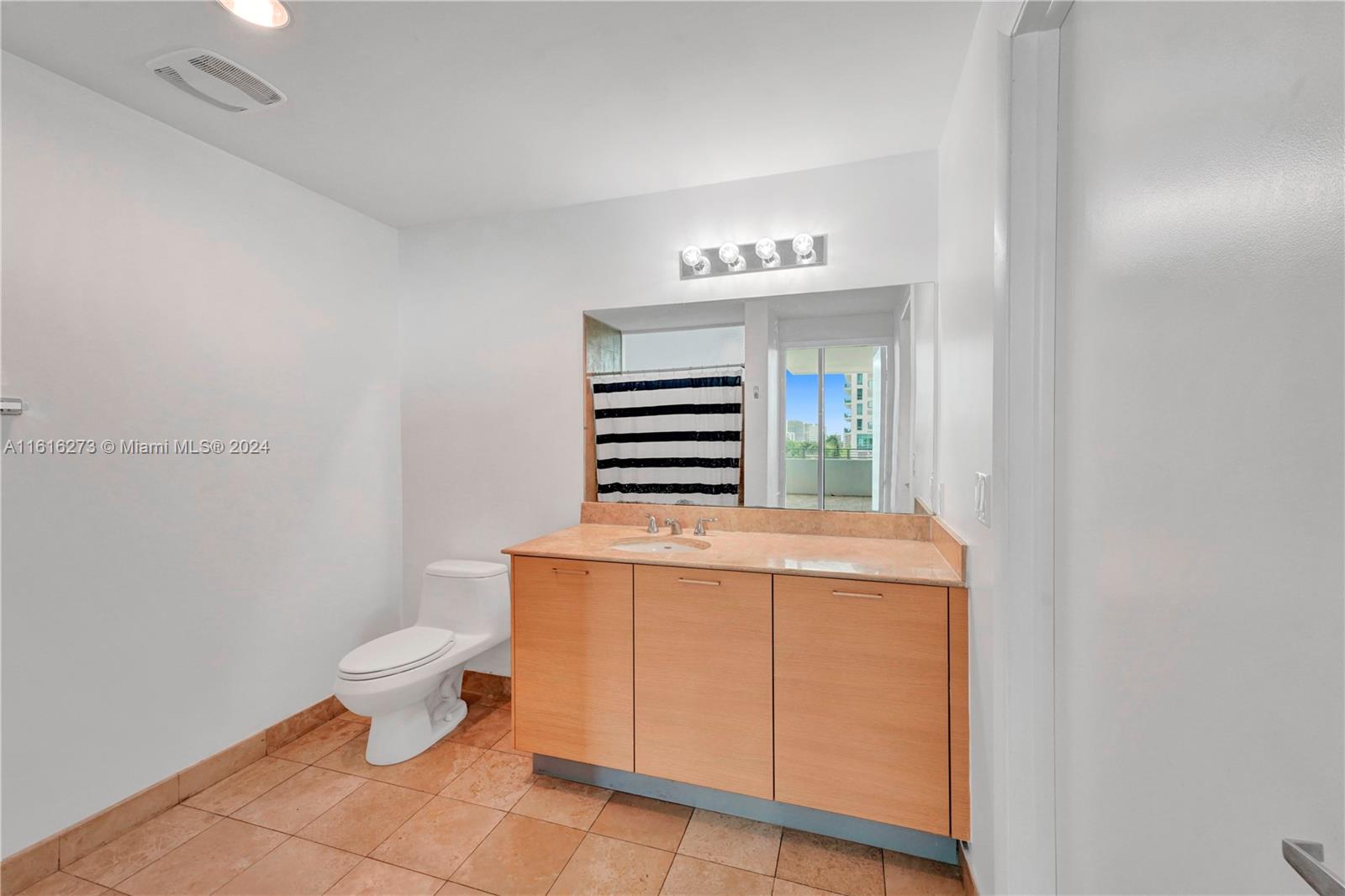 CITY 24 CONDO - Residential Lease