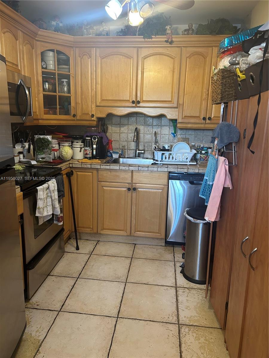 KINGSLEY AT CENTURY VILLA - Residential