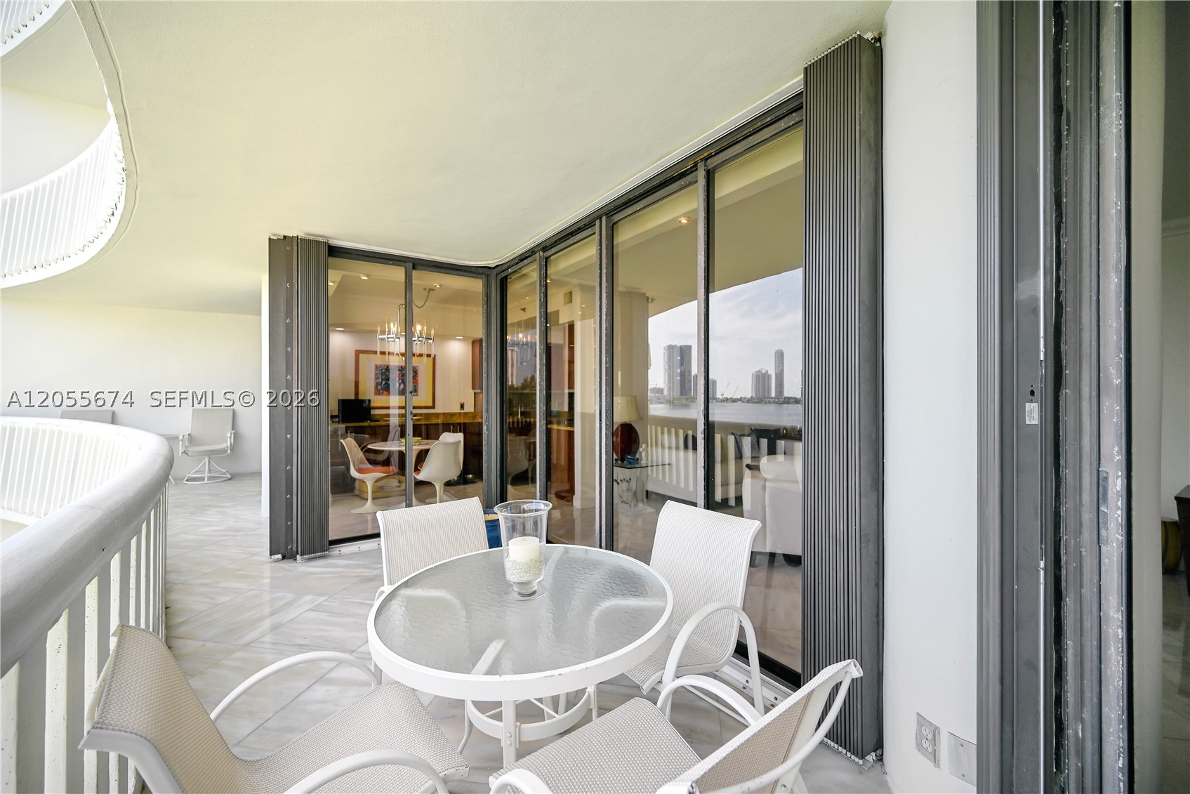 3000 ISL BLVD WILLIAMS IS - Residential