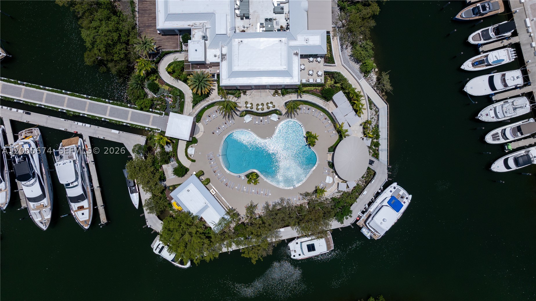 3000 ISL BLVD WILLIAMS IS - Residential