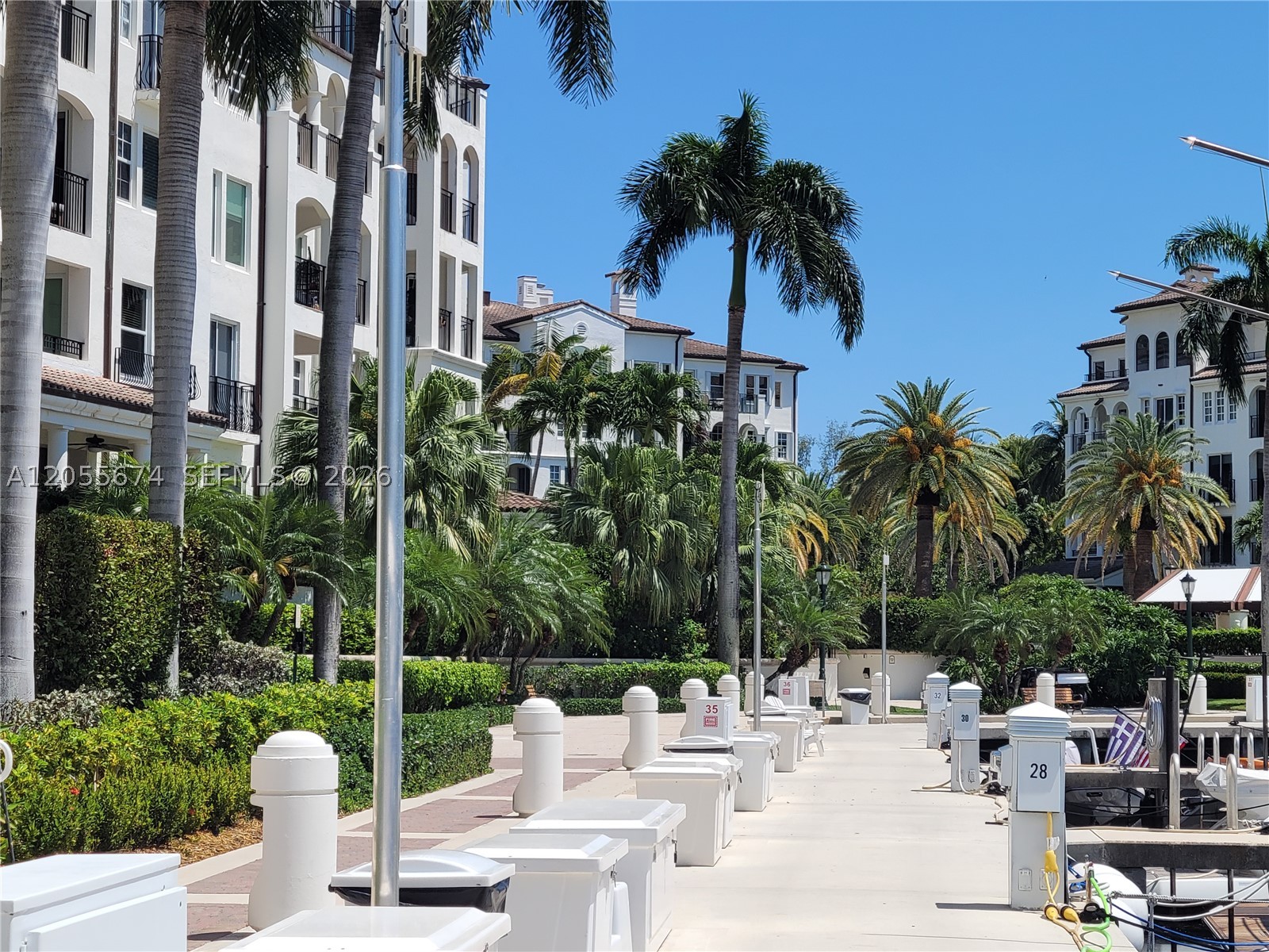 3000 ISL BLVD WILLIAMS IS - Residential