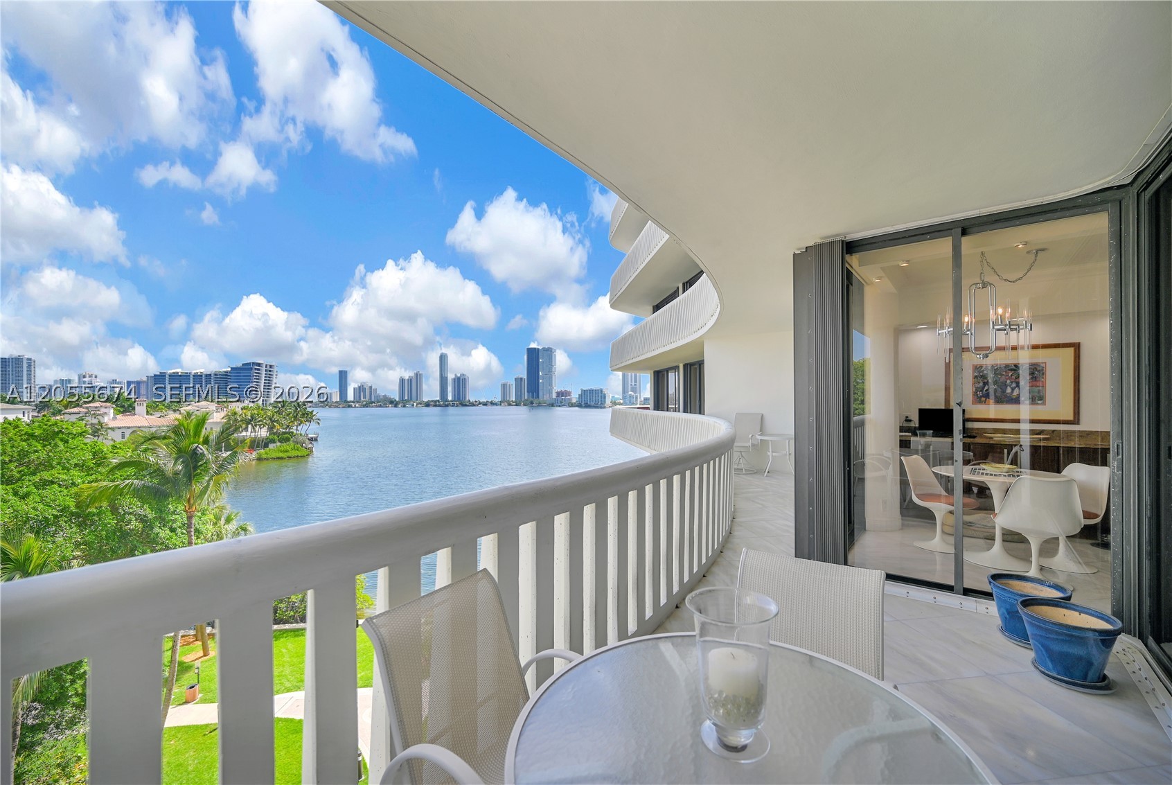 3000 ISL BLVD WILLIAMS IS - Residential