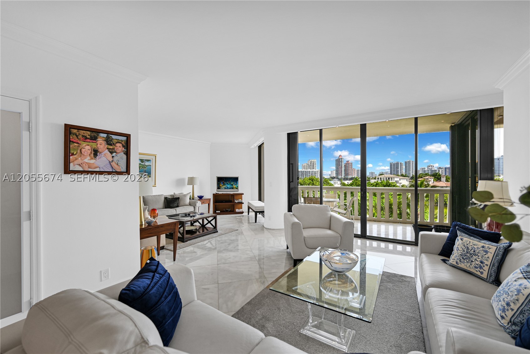 3000 ISL BLVD WILLIAMS IS - Residential
