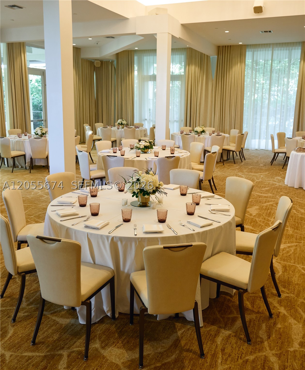3000 ISL BLVD WILLIAMS IS - Residential
